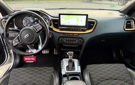 KIA XCeed I, 2021 год, 2 100 000 рублей, 10 фотография