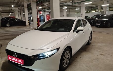 Mazda 3, 2019 год, 2 400 000 рублей, 3 фотография