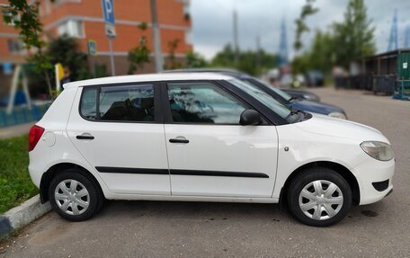 Skoda Fabia II, 2013 год, 450 000 рублей, 1 фотография