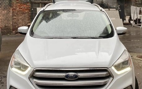 Ford Kuga III, 2017 год, 1 050 000 рублей, 2 фотография