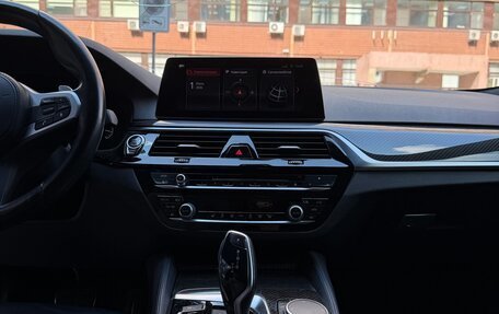 BMW 5 серия, 2019 год, 4 200 000 рублей, 13 фотография