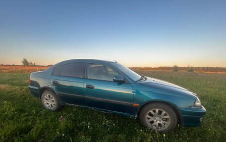 Toyota Avensis III рестайлинг, 1998 год, 270 000 рублей, 7 фотография