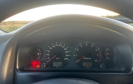 Toyota Avensis III рестайлинг, 1998 год, 270 000 рублей, 11 фотография
