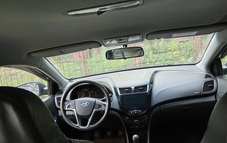 Hyundai Solaris II рестайлинг, 2015 год, 890 000 рублей, 7 фотография