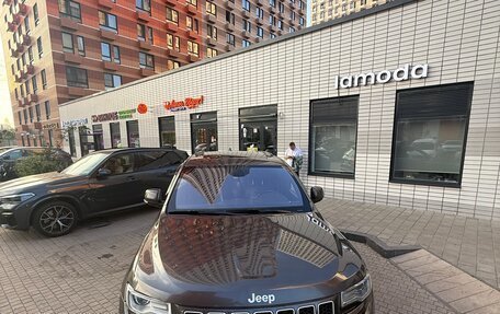 Jeep Grand Cherokee, 2014 год, 1 800 000 рублей, 12 фотография