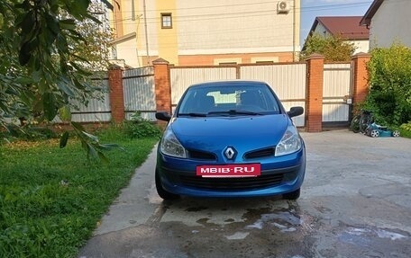 Renault Clio III, 2006 год, 410 000 рублей, 2 фотография