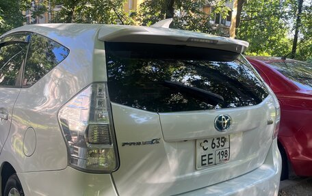 Toyota Prius Alpha I (ZVW40/41), 2014 год, 1 000 001 рублей, 2 фотография