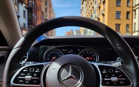 Mercedes-Benz E-Класс, 2019 год, 3 900 000 рублей, 6 фотография