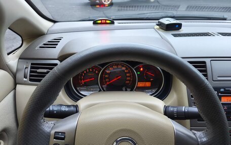 Nissan Tiida, 2007 год, 650 000 рублей, 9 фотография