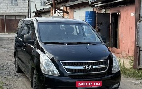 Hyundai Grand Starex Grand Starex I рестайлинг 2, 2009 год, 950 000 рублей, 2 фотография