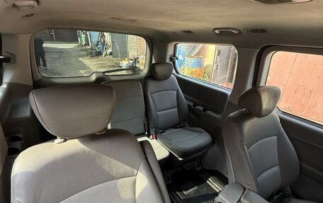 Hyundai Grand Starex Grand Starex I рестайлинг 2, 2009 год, 950 000 рублей, 9 фотография
