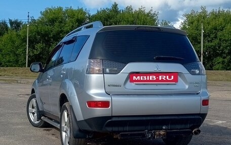 Mitsubishi Outlander III рестайлинг 3, 2008 год, 818 000 рублей, 5 фотография
