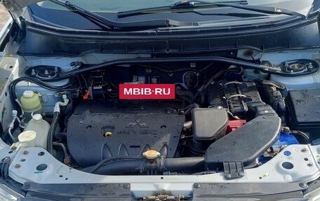 Mitsubishi Outlander III рестайлинг 3, 2008 год, 818 000 рублей, 26 фотография