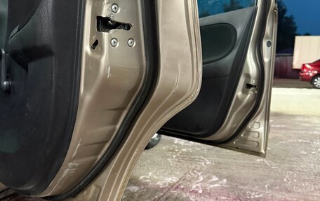 Nissan Note II рестайлинг, 2013 год, 290 000 рублей, 18 фотография
