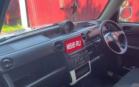 Toyota bB I рестайлинг, 2000 год, 350 000 рублей, 9 фотография