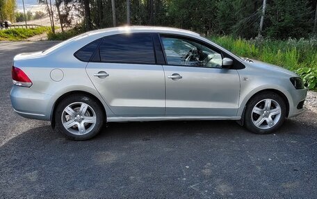 Volkswagen Polo VI (EU Market), 2014 год, 700 000 рублей, 3 фотография