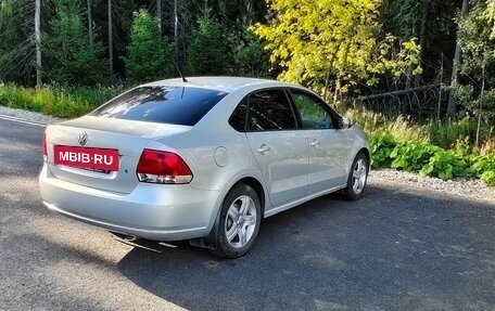 Volkswagen Polo VI (EU Market), 2014 год, 700 000 рублей, 4 фотография
