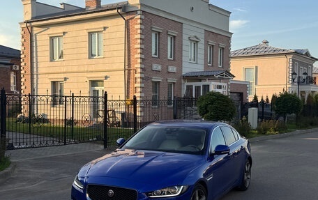 Jaguar XE I рестайлинг, 2017 год, 2 150 000 рублей, 4 фотография
