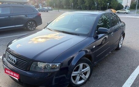 Audi A4, 2004 год, 470 000 рублей, 2 фотография