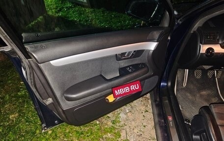 Audi A4, 2004 год, 470 000 рублей, 9 фотография