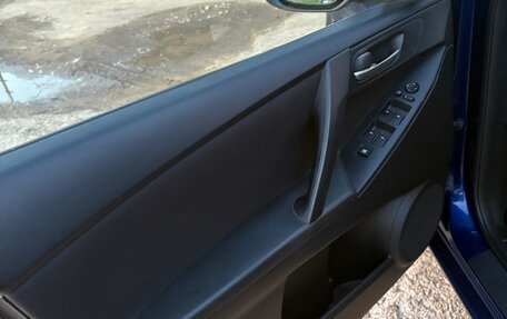 Mazda 3, 2009 год, 800 000 рублей, 10 фотография