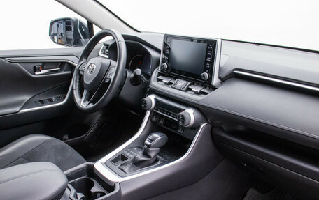Toyota RAV4, 2021 год, 3 095 000 рублей, 11 фотография