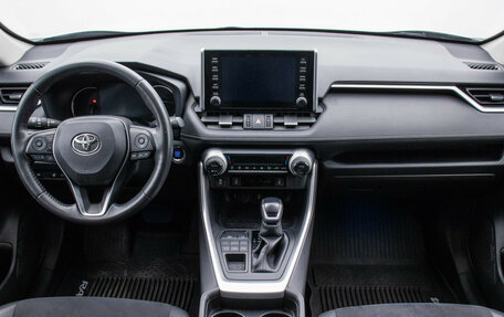 Toyota RAV4, 2021 год, 3 095 000 рублей, 14 фотография