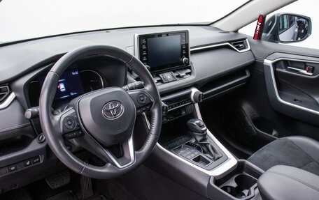 Toyota RAV4, 2021 год, 3 095 000 рублей, 10 фотография