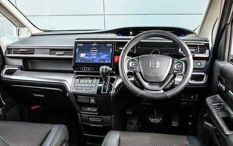Honda Stepwgn IV, 2021 год, 2 649 000 рублей, 6 фотография