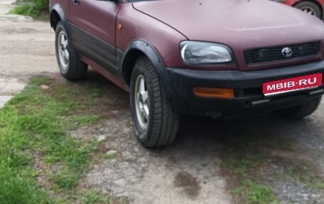 Toyota RAV4, 1996 год, 699 999 рублей, 1 фотография