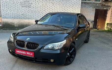 BMW 5 серия, 2003 год, 750 000 рублей, 1 фотография