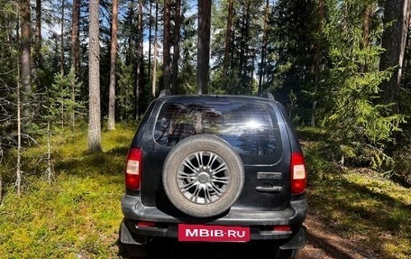 Chevrolet Niva I рестайлинг, 2006 год, 285 000 рублей, 3 фотография