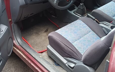 Toyota RAV4, 1996 год, 699 999 рублей, 4 фотография
