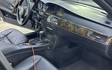 BMW 5 серия, 2003 год, 750 000 рублей, 9 фотография