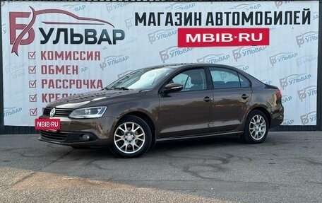 Volkswagen Jetta VI, 2011 год, 830 000 рублей, 3 фотография
