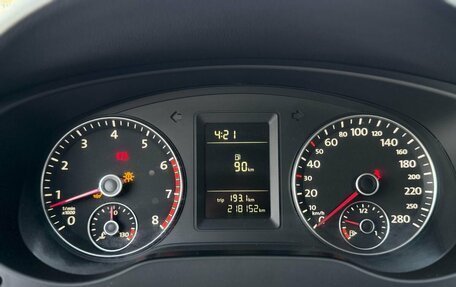 Volkswagen Jetta VI, 2011 год, 830 000 рублей, 15 фотография
