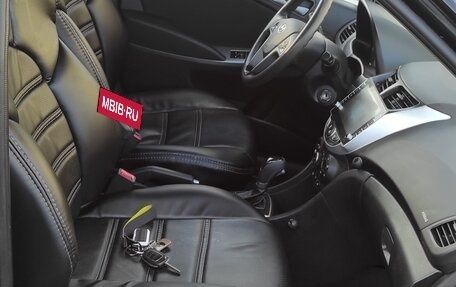 Hyundai Solaris II рестайлинг, 2015 год, 850 000 рублей, 6 фотография