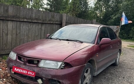 Mitsubishi Carisma I, 1998 год, 109 000 рублей, 1 фотография