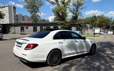 Mercedes-Benz E-Класс, 2016 год, 3 100 000 рублей, 8 фотография