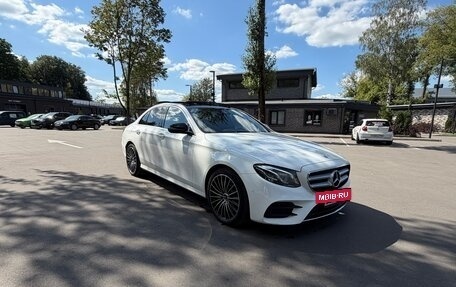 Mercedes-Benz E-Класс, 2016 год, 3 100 000 рублей, 12 фотография