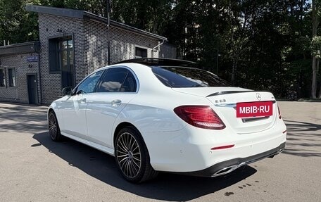 Mercedes-Benz E-Класс, 2016 год, 3 100 000 рублей, 9 фотография