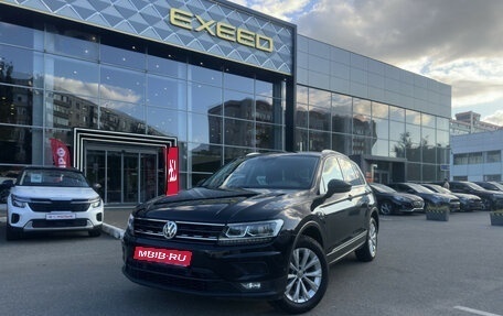 Volkswagen Tiguan II, 2017 год, 2 347 900 рублей, 1 фотография