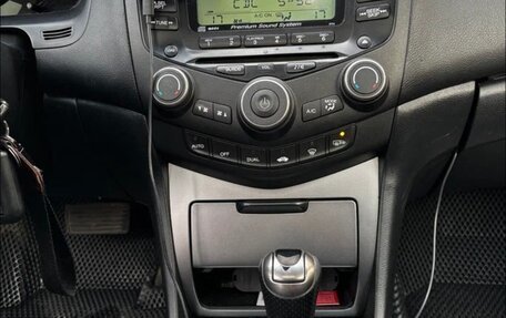 Honda Accord VII рестайлинг, 2006 год, 750 000 рублей, 11 фотография