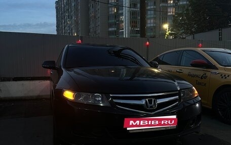 Honda Accord VII рестайлинг, 2006 год, 750 000 рублей, 16 фотография