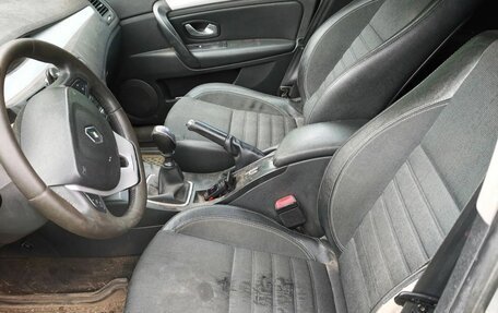Renault Laguna III рестайлинг, 2008 год, 365 000 рублей, 7 фотография