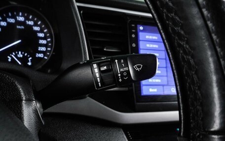 Hyundai Elantra VI рестайлинг, 2017 год, 1 547 000 рублей, 13 фотография