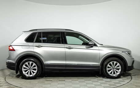 Volkswagen Tiguan II, 2022 год, 2 499 700 рублей, 5 фотография