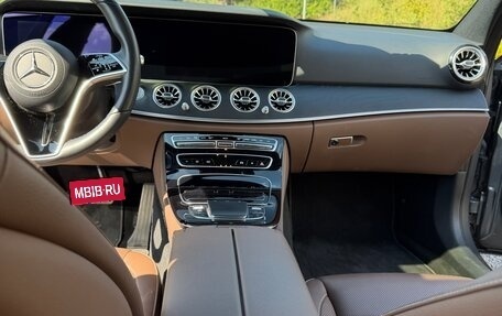 Mercedes-Benz E-Класс, 2022 год, 6 090 000 рублей, 19 фотография
