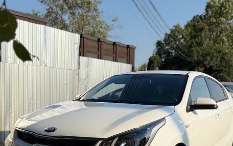 KIA Rio IV, 2019 год, 1 600 000 рублей, 4 фотография