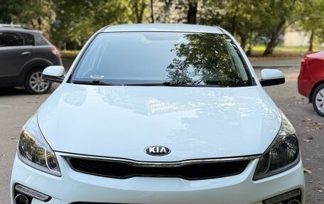 KIA Rio IV, 2019 год, 1 600 000 рублей, 15 фотография